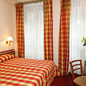 Folkestone Opéra 3* Parigi