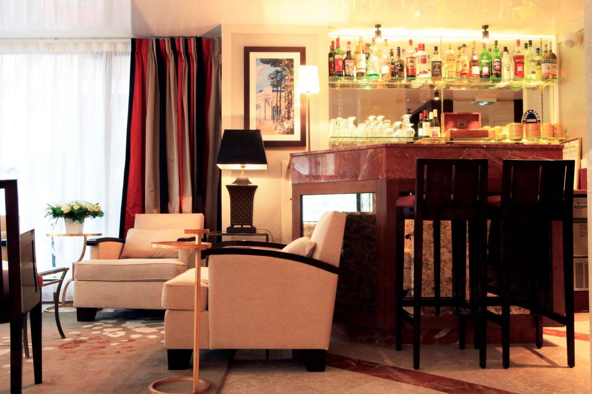 Hotel Folkestone Opera 3*