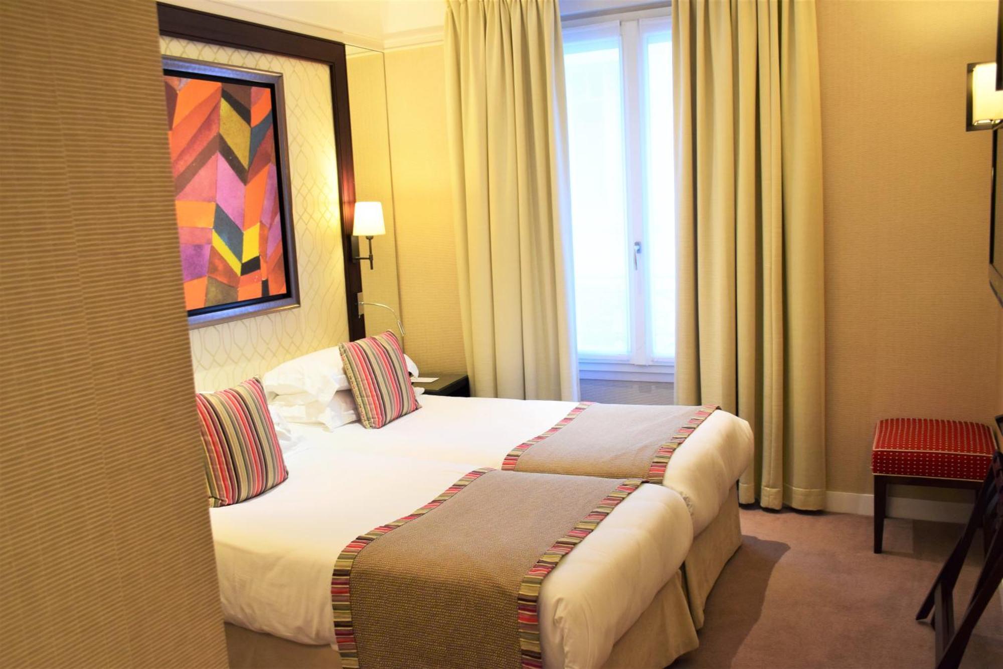 Folkestone Opera Paris