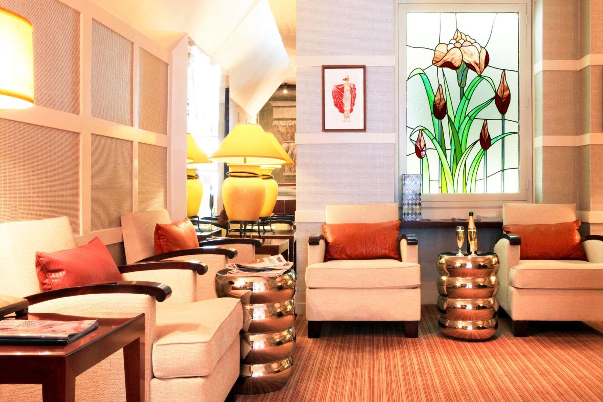 Hotel Folkestone Opera 3*