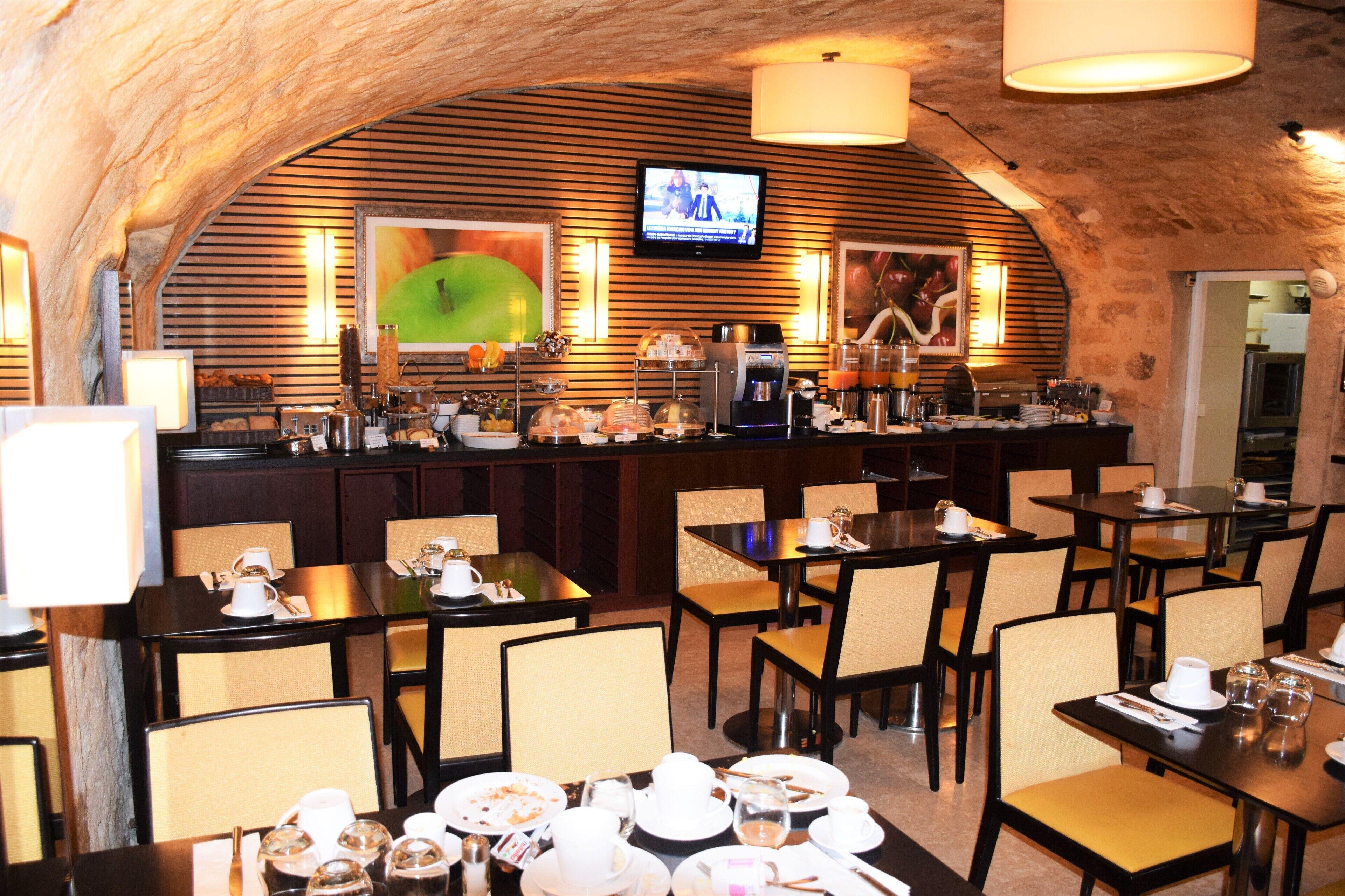 Folkestone Opera Hotel 3*