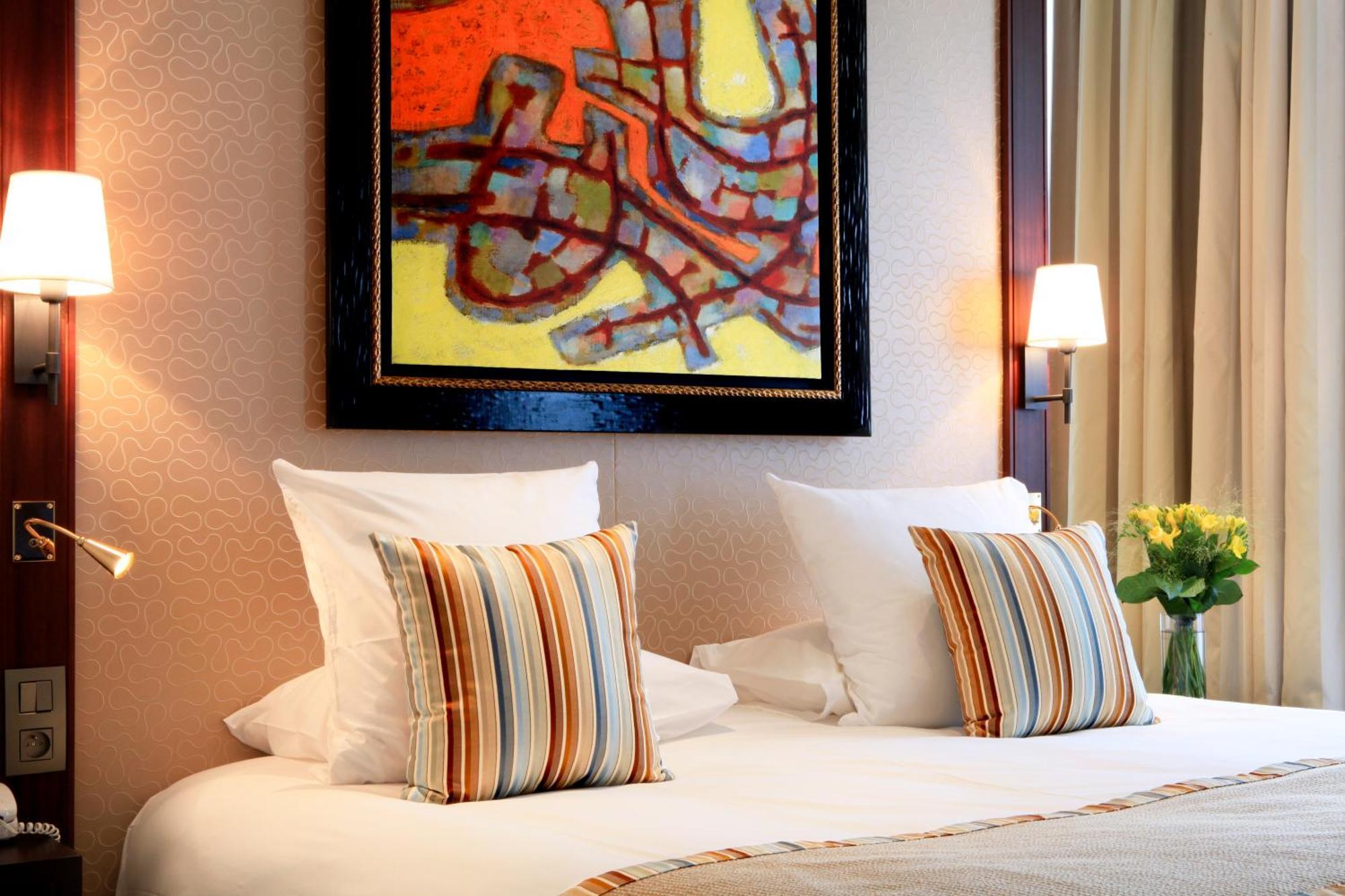 Folkestone Opera Hotel