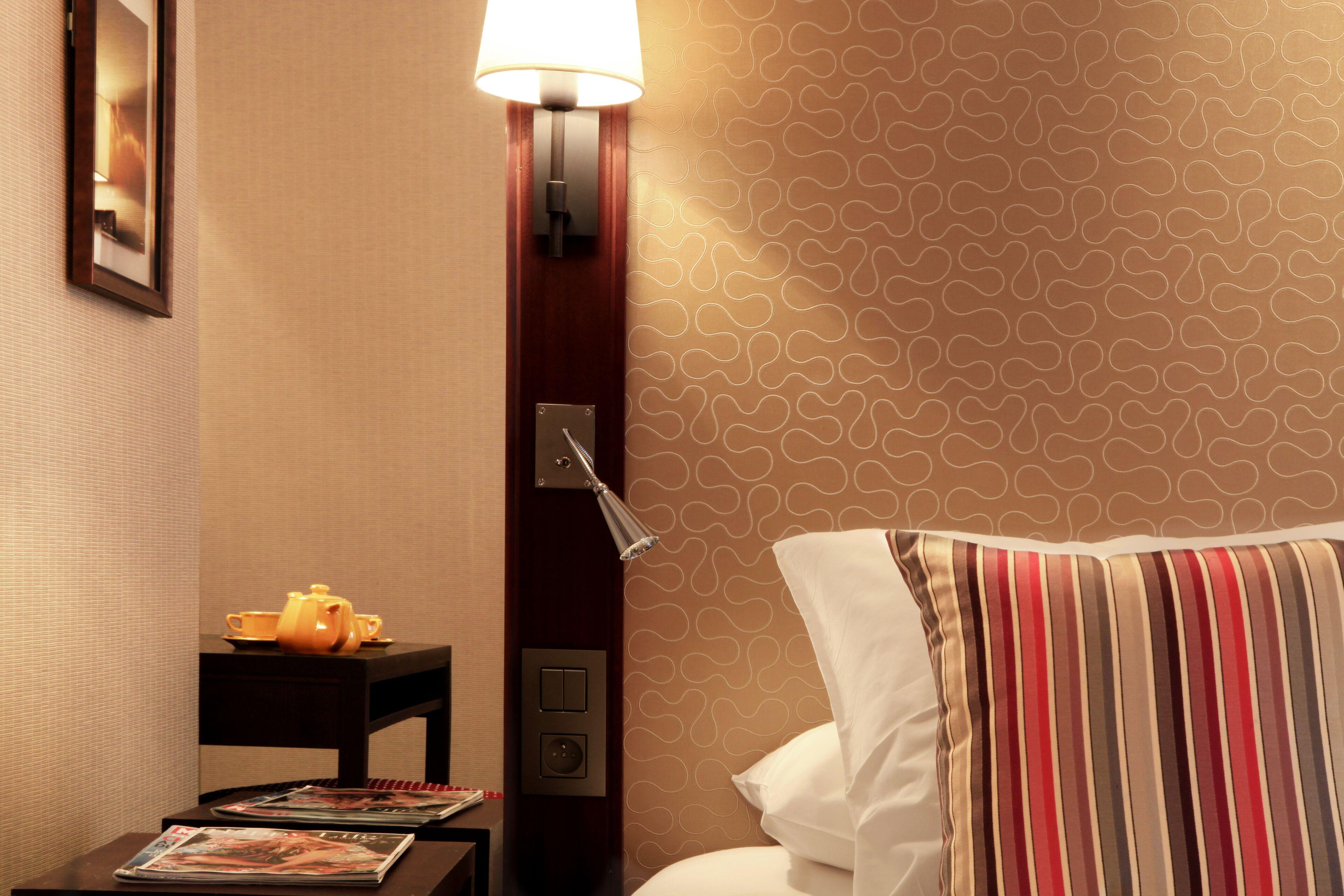 Folkestone Opera Paris