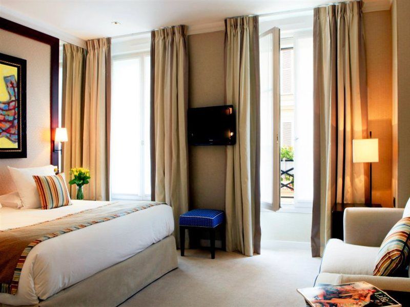 Folkestone Opera Paris